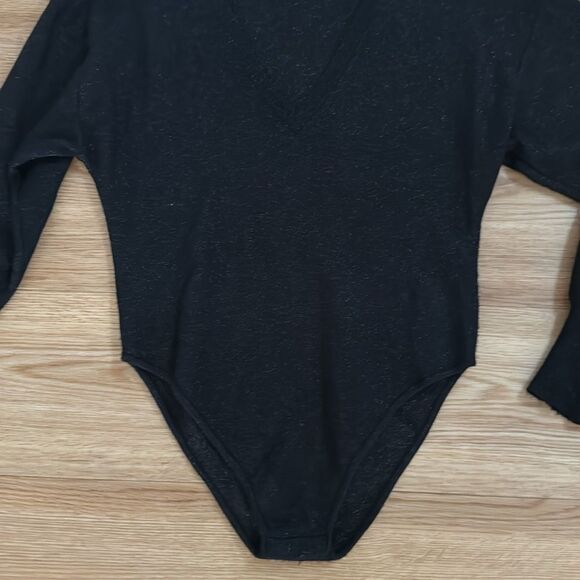 Zara Knit Womens Black Glitter Sweater Bodysuit Medium Cozy Comfy Trendy VNeck - Picture 2 of 6